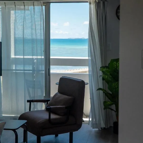 Crest Blue 402-オーシャンフロント! 新築マンション!，金武町的飯店