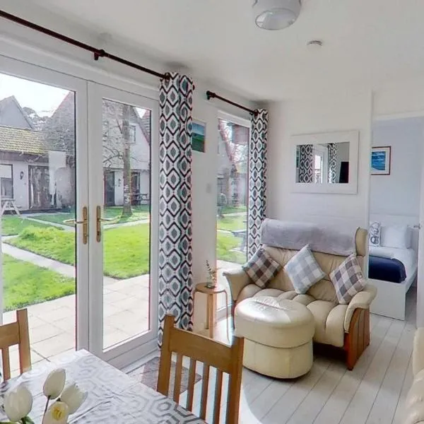 25 Trevithick Court, Tolroy Manor, hotel in Hayle