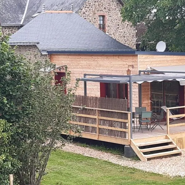 Gîte Le Champ Du Bois、Missillacのホテル