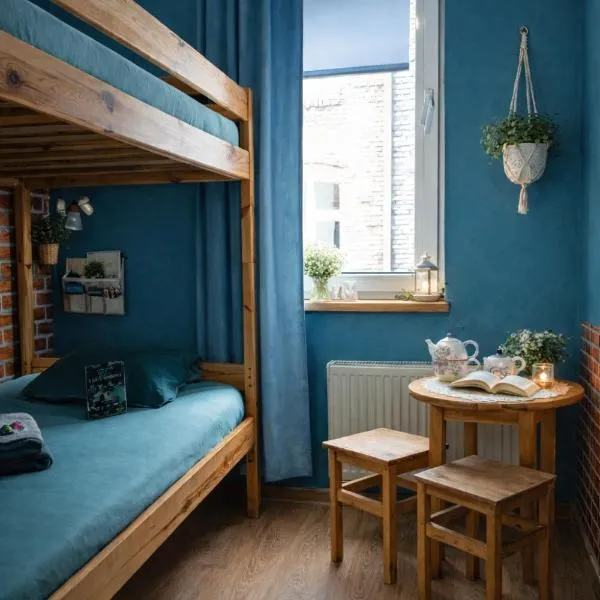 Jopi Hostel Katowice Centrum、カトヴィツェのホテル