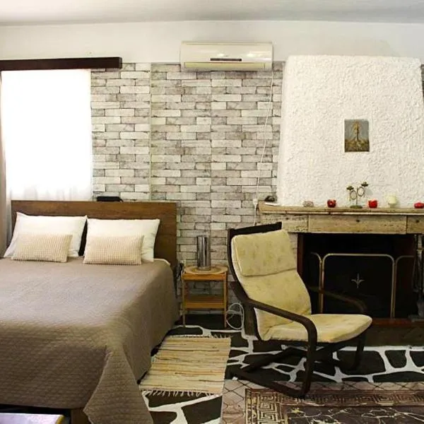 Nice house close to the sea โรงแรมในมาติ