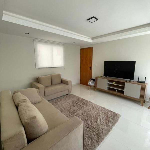 Apartamento em Poços - Varanda com Churrasqueira - Foto 4