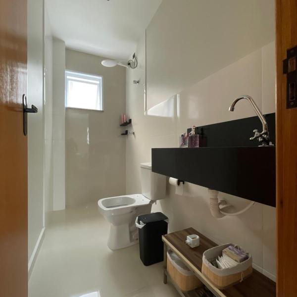 Apartamento em Poços - Varanda com Churrasqueira - Foto 5