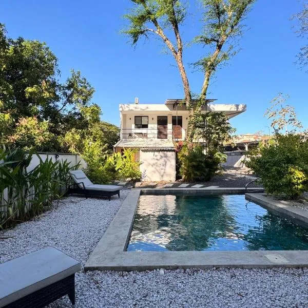 GZ Suites, hotel in Coco