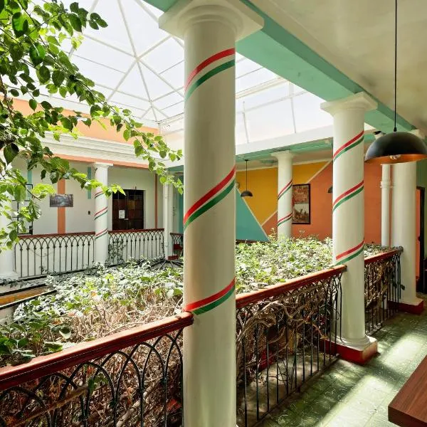 Colors House, hotel a Sucre