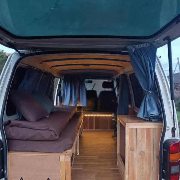 Classical Campervan to Rent for over 25 years, hotel in Santa Cruz de Tenerife