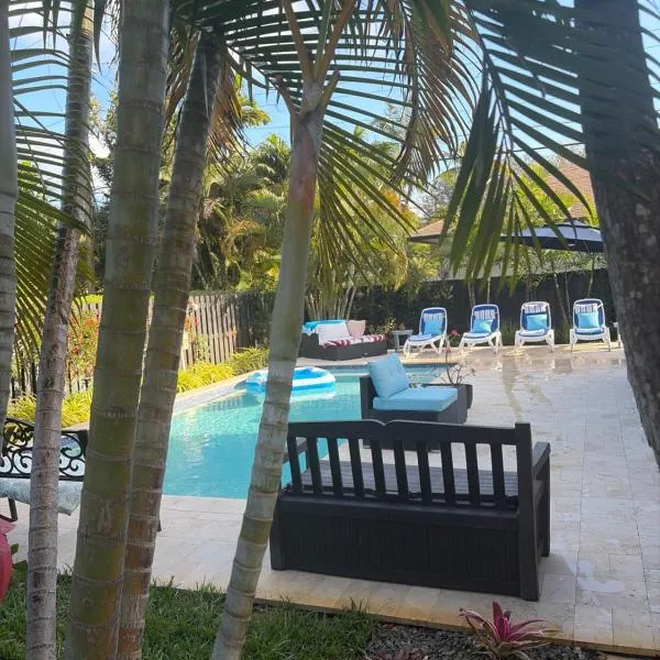 POOLSIDE MANOR - Men Only Clothing-Optional: Fort Lauderdale'da bir otel