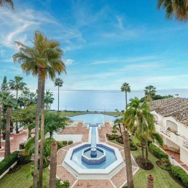 Grand Hotel Las Dunas, Autograph Collection, Hotel in Estepona