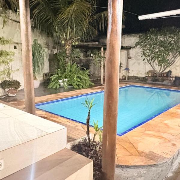 Casa confortável Piscina, hidro 4 Q para Moto GP