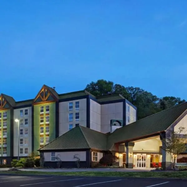 Inn On The Parkway Pigeon Forge, hotel din Pigeon Forge