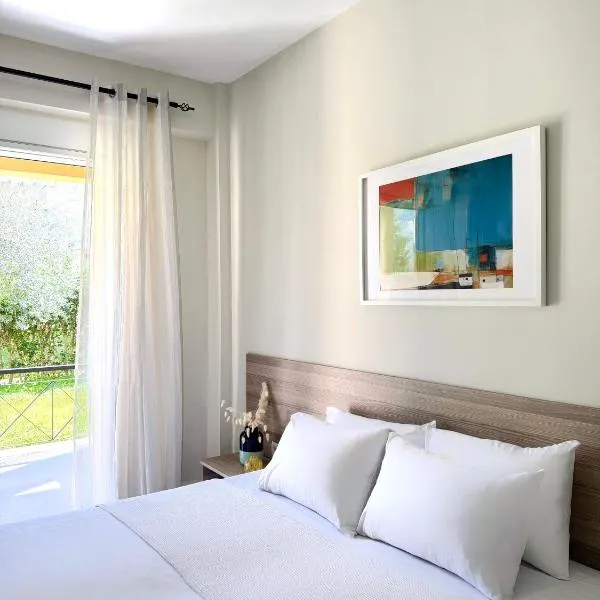 Avra Yard Suites, hotel in Pefkochori