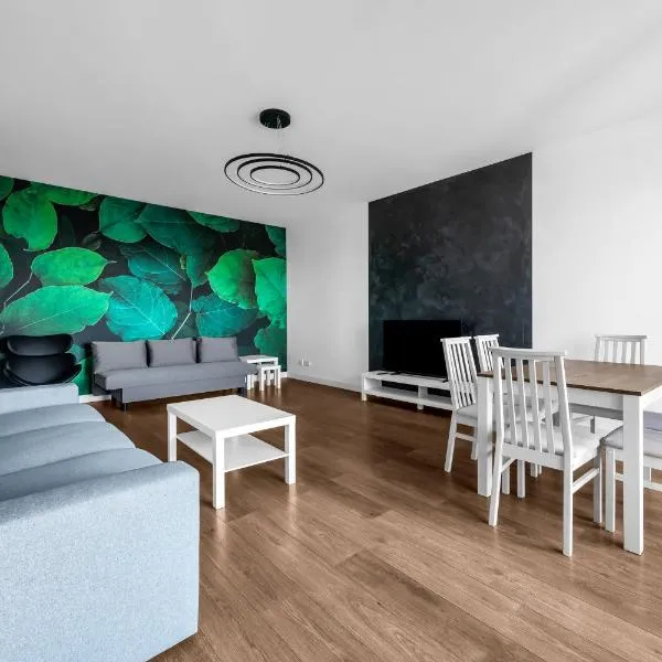 वारसॉ में, होटल Melody Park Spacious Apartment by BookingHost