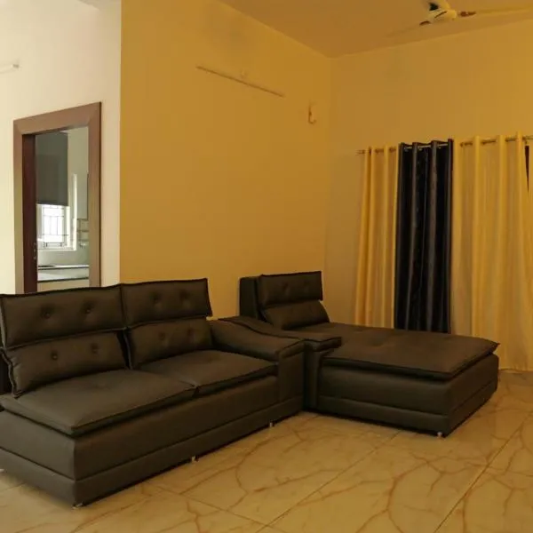 4 Care Hotel Apartments, hotel di Thiruvalla