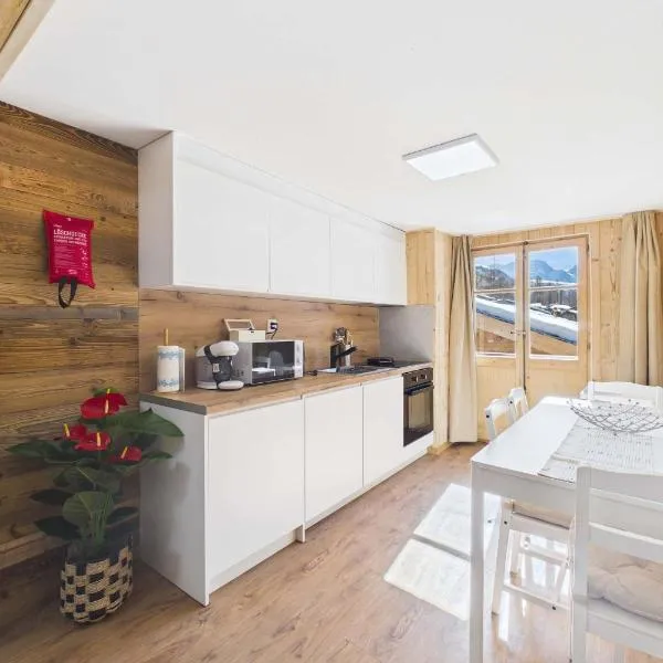 Apartment near Zermatt with Stunning Views, hotel i Randa