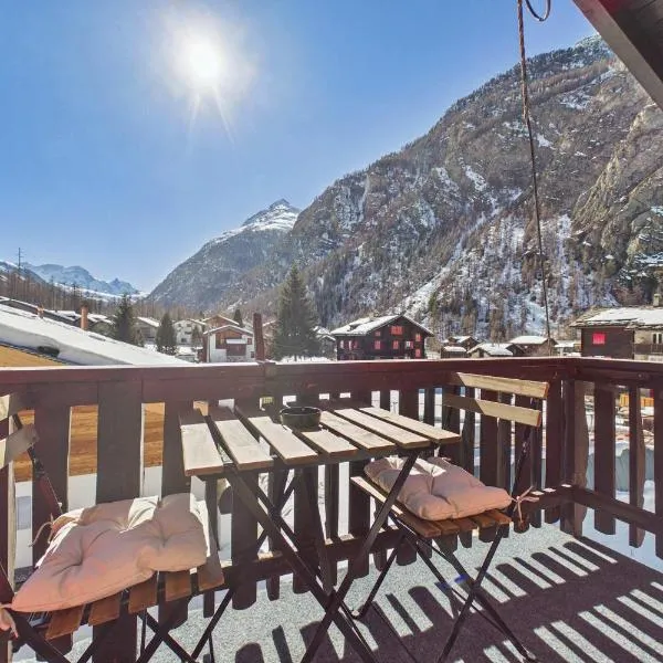 Apartment with Incredible Views near Zermatt, hotel v mestu Randa