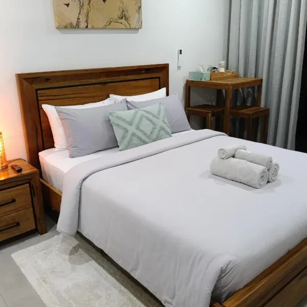 Deluxe Queen Studio, hotel din Holmview