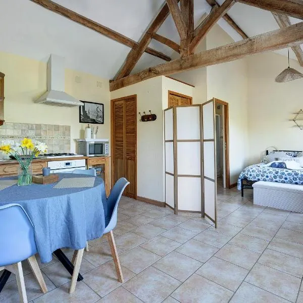 Gîte Chemin Des Hêtres, hotel din Armaillé