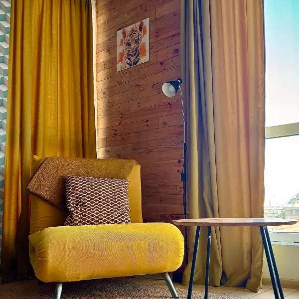 Smart apartment -Має Резервне живлення, hotelli kohteessa Yuzhne