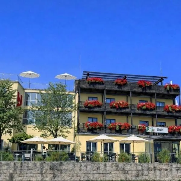 Apartmenthotel 's Mitterndorf, hotel in Traunkirchen