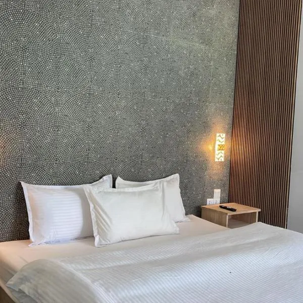 Chao 4p investment guest house, hotel u Maafushi