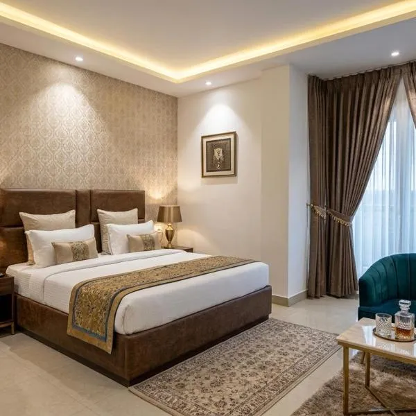 Hotel Marina near delhi airport, hotel a Champawat
