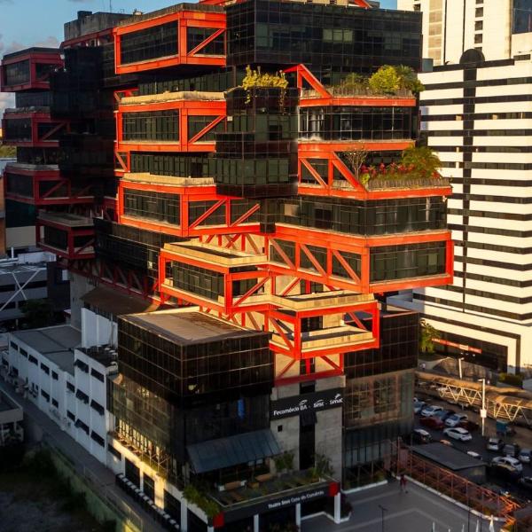 2 - Flat próx. Salvador Shopping c/ garagem - Foto 4