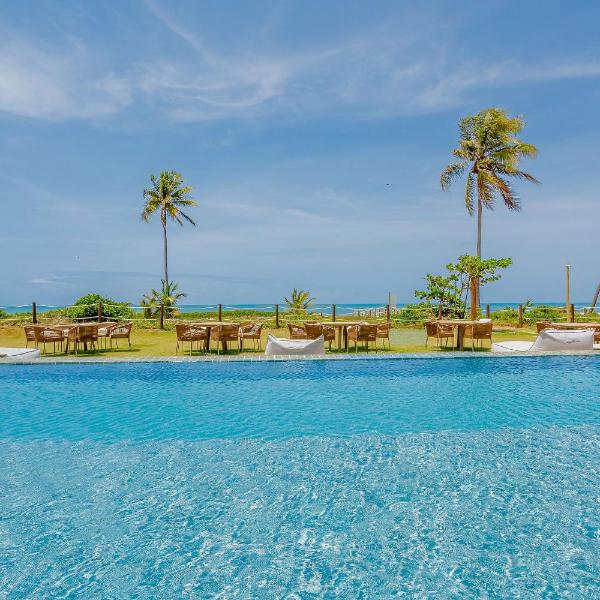 GB148 Apto Pé na Areia com Vista Mar - Guarajuba