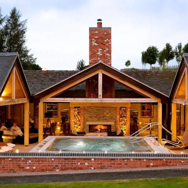Moddershall Oaks Country Spa Retreat, hótel í Stone