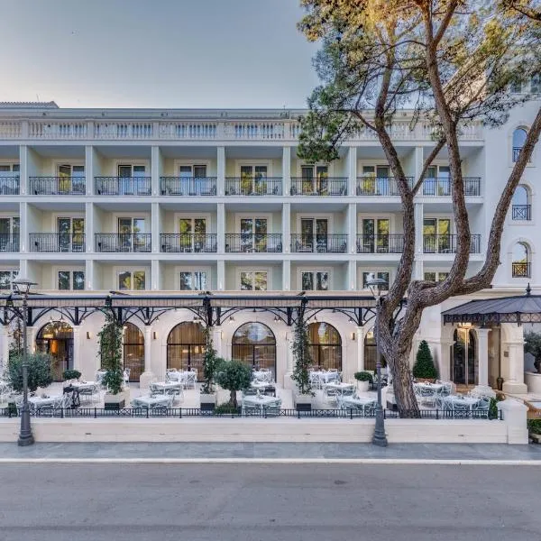 Crowne Plaza Budva by IHG, Hotel in Budva