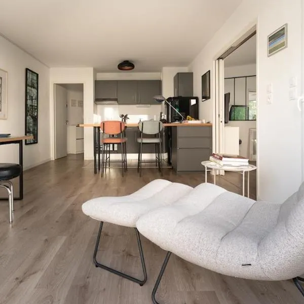 T2-T3 avec parking au calme à Vannes Conleau, hotel en Vannes