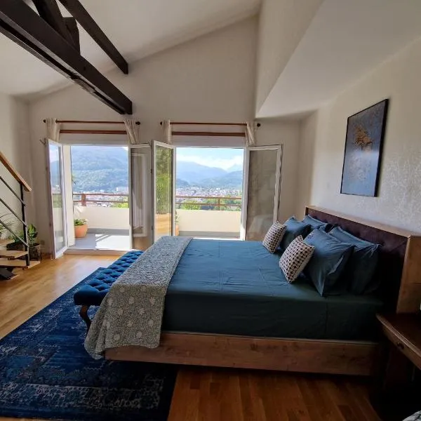 Omah Jawa – hotel w Lourdes