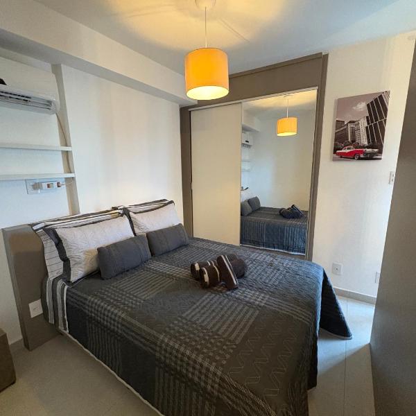 Studio completo com charme em ótima localização!