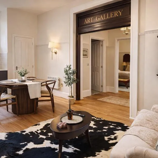 The Old Borough Library - Staffordshire: Stafford şehrinde bir otel