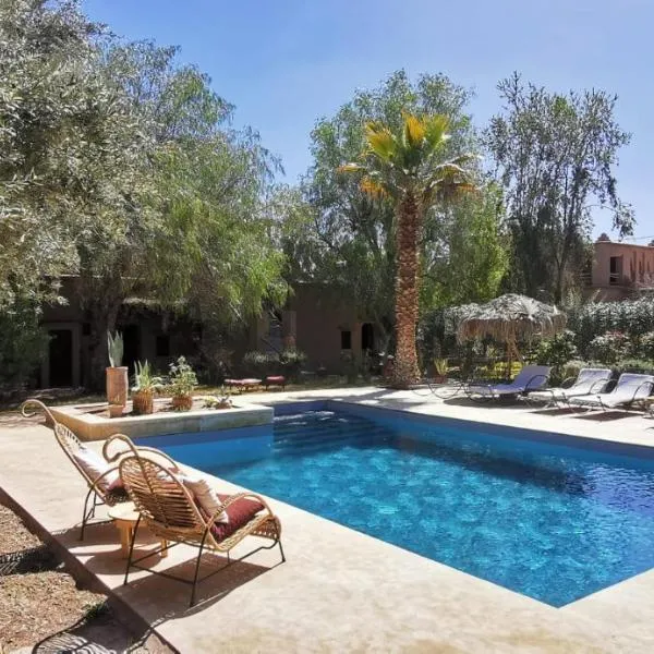 Dar Lorkam, hotel v mestu Skoura