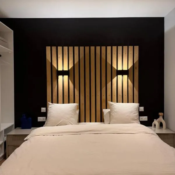 Chambre Privée La Valette avec salle de bain, hotel v mestu Domagné