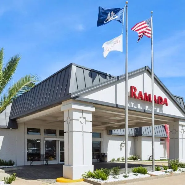 Ramada by Wyndham Houma, hotel a Houma