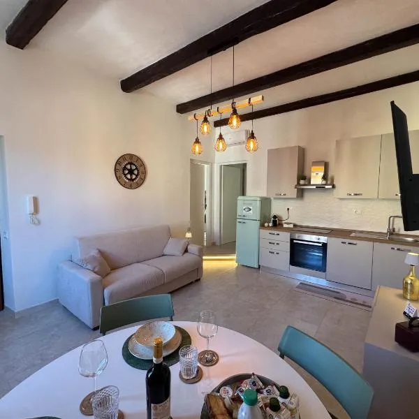 La casa di Anna - Charme e Relax sul Lago a Due Passi da Roma, hotell i Bracciano