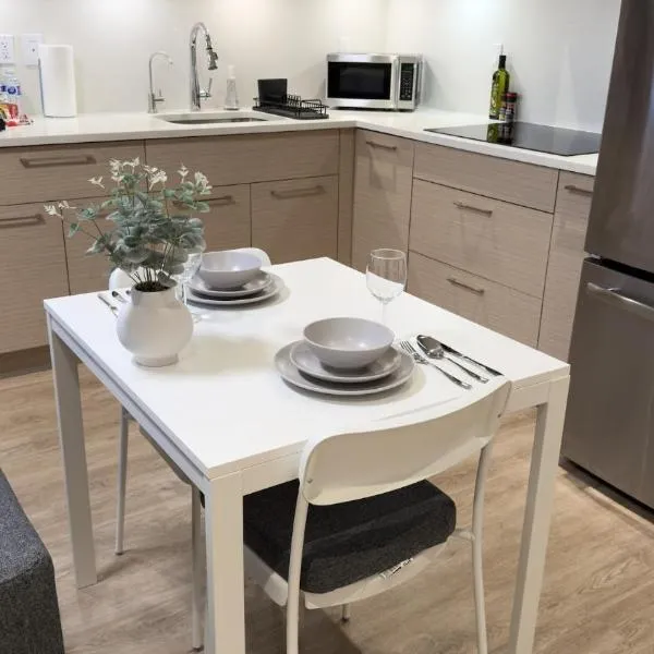 2Bed 1Bath in City, 20 min to BC Place FIFA 2026, hotel in Vancouver