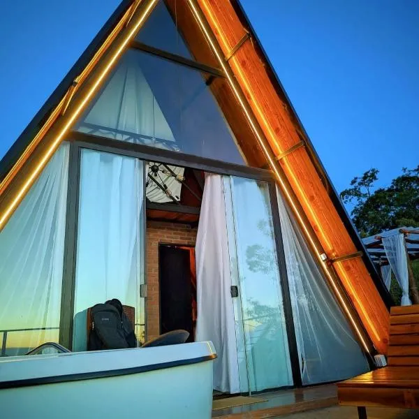Cabana da Lua Chalés Vero Verde, hotel in Serra Negra