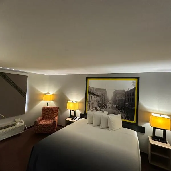 Super 8 by Wyndham Fort Scott, hotel u gradu Fort Scott