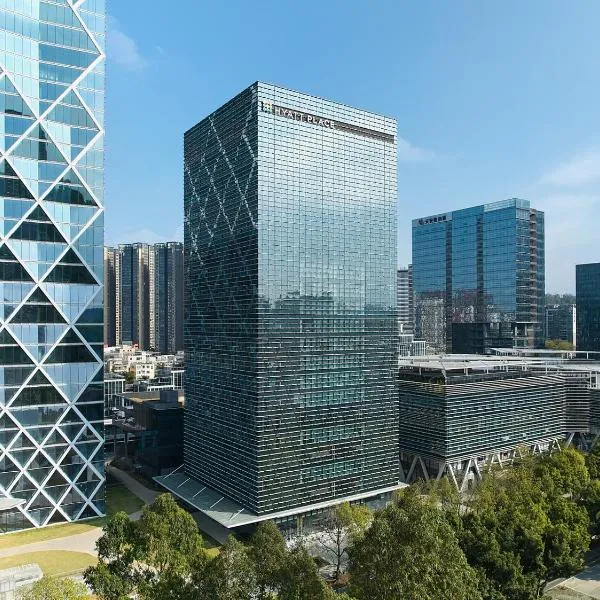 Hyatt Place Shenzhen Longgang، فندق في شنجن