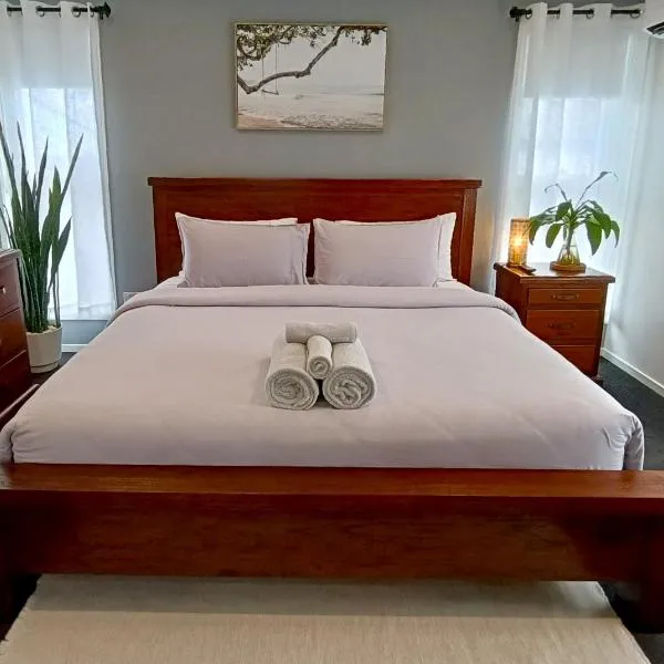 Executive Suite, hotel i Holmview