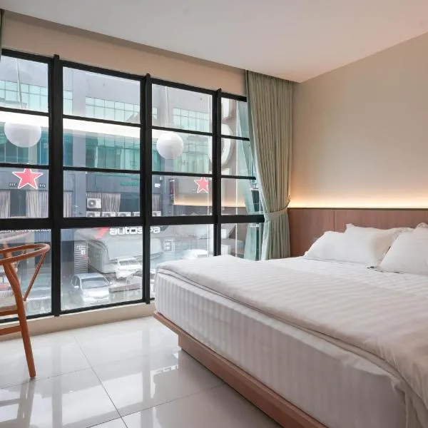 Green Hotel, hotel i Puchong
