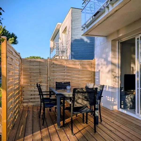 T3 Lumineux La Rochelle - Calme & Terrasse - 6 personnes - Parking, hótel í Lagord