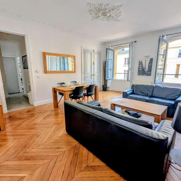 3 PIECES 4****, AU COEUR DU QUARTIER HISTORIQUE, hotell i Versailles