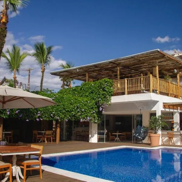 Hotel Maui Maresias، فندق في ماريسياز