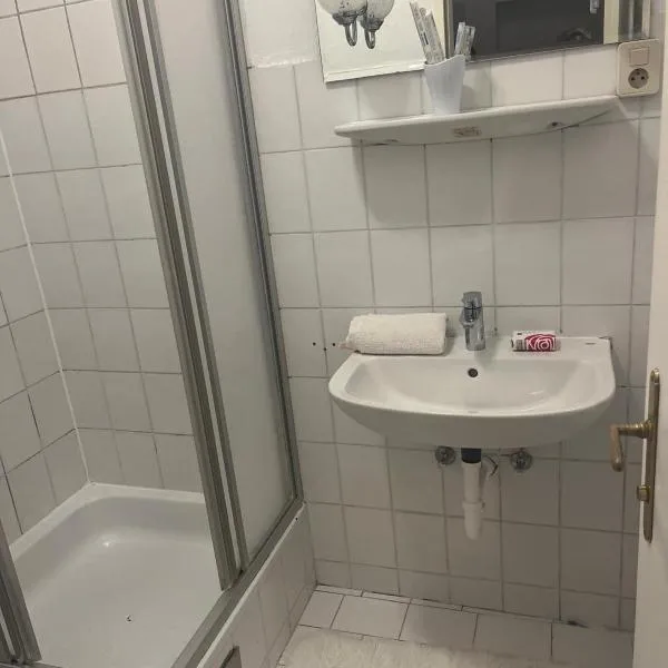 Double Room Stegersbach, hotel em Stegersbach