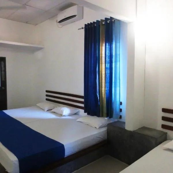 Pelican View Cottages, hotel in Kataragama