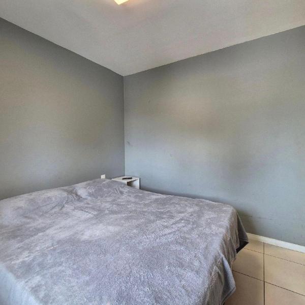 Apartamento à 70 metros da praia