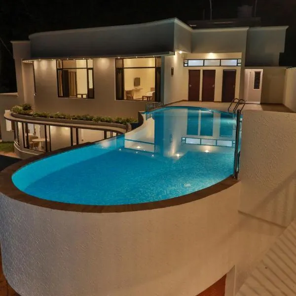 Serene Aqua Hills, hotell i Kozhikode